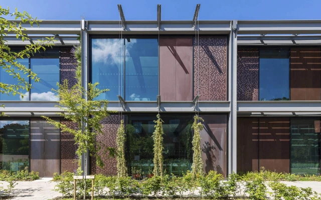 A_Aurubis_Nordic-Copper_Dyson-building-greshams-school-2